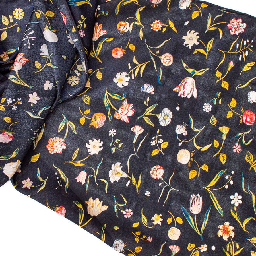 17th Century Carpet Silk Habotai Scarf - Detail